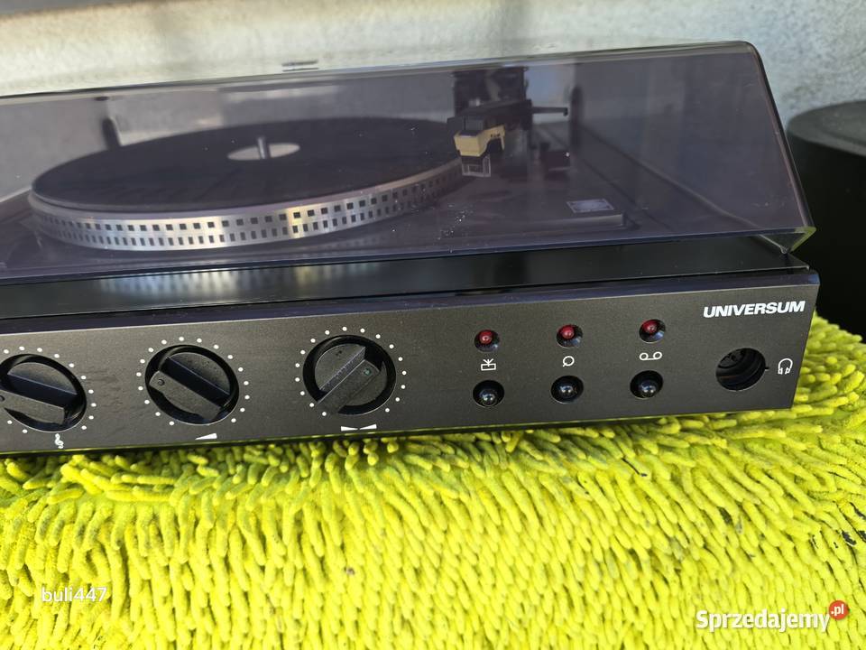 gramofon universum studio 3000