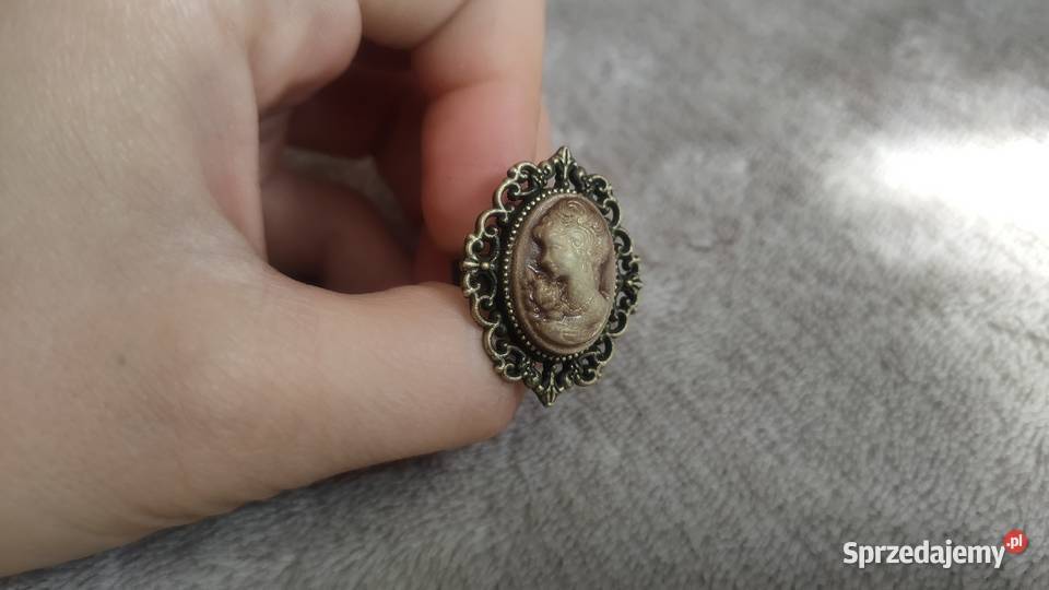 Regulowany pierścionek vintage retro piękny Tarnowskie Góry