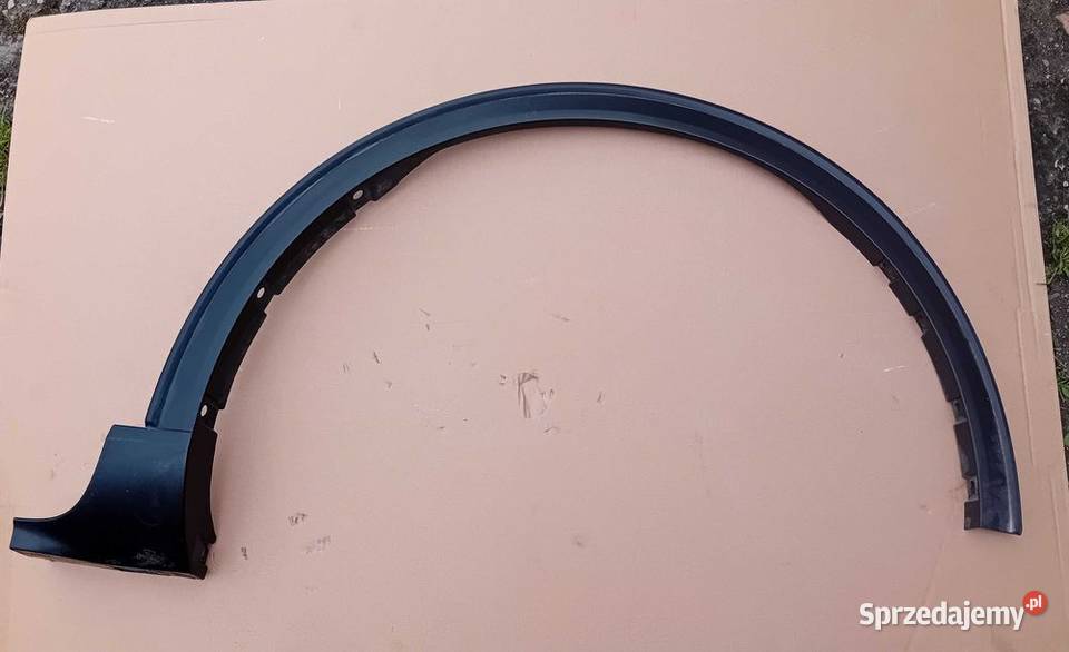 Ford Kuga MK3 listwa błotnika prawa przednia osobowe Przeźmierowo
