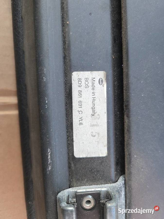 Audi A4 B5 roleta pionowa siatka bagażnika Rybno