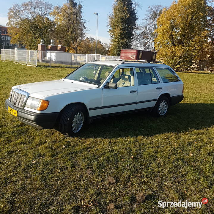 mercedes w 124 300 TD 1988 żółte tablice opolskie Brzeg