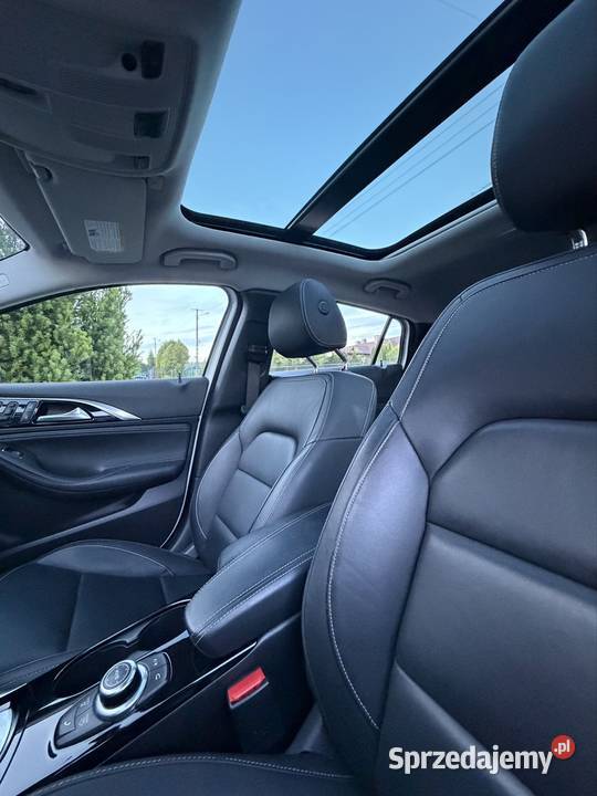 Infiniti QX30 20 Turbo AWD 211 57 000 Rzeszów
