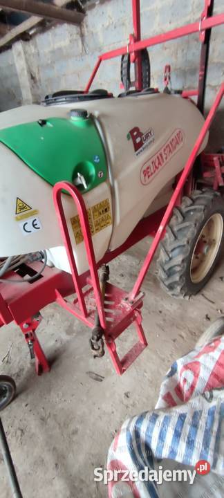 Opryskiwacz na kołach Bury Pelikan Głuchów