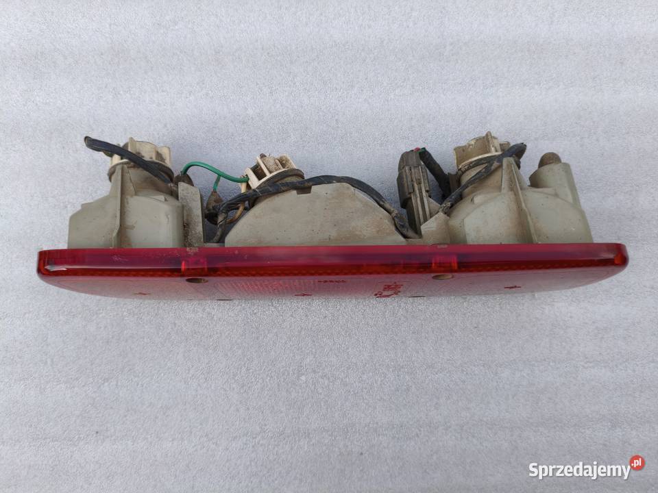 Lampa Lewy Tył Tylna Lewa Nissan Terrano II osobowe Motoryzacja