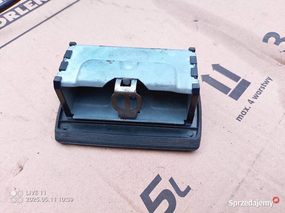 Mercedes g klasa 463 popielniczka osobowe