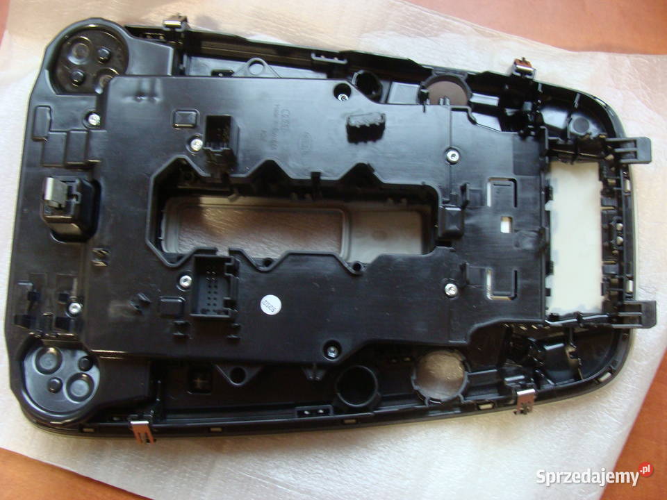 AUDI A4 B9 LAMPKA PANEL OŚWIETLENIA KABINY zachodniopomorskie Goleniów