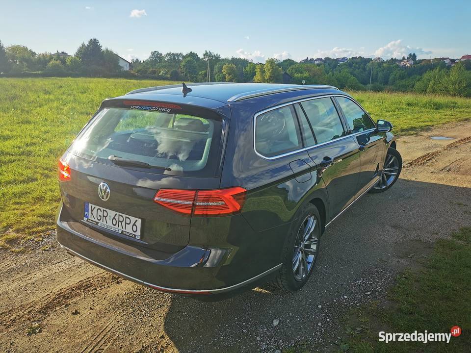Volkswagen Passat B8 20 TDI 190 DSG 2015 r skórzana tapicerka Passat Biecz