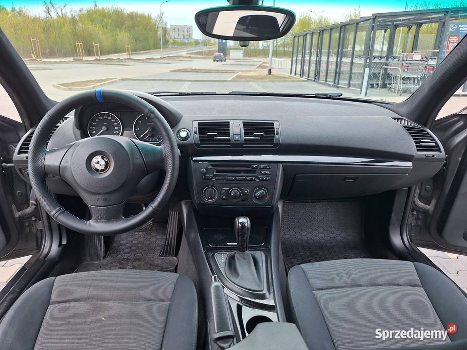 BMW Seria 1 E87 ZADBANA REMONCIE Rok produkcji 2005 Motoryzacja Poznań