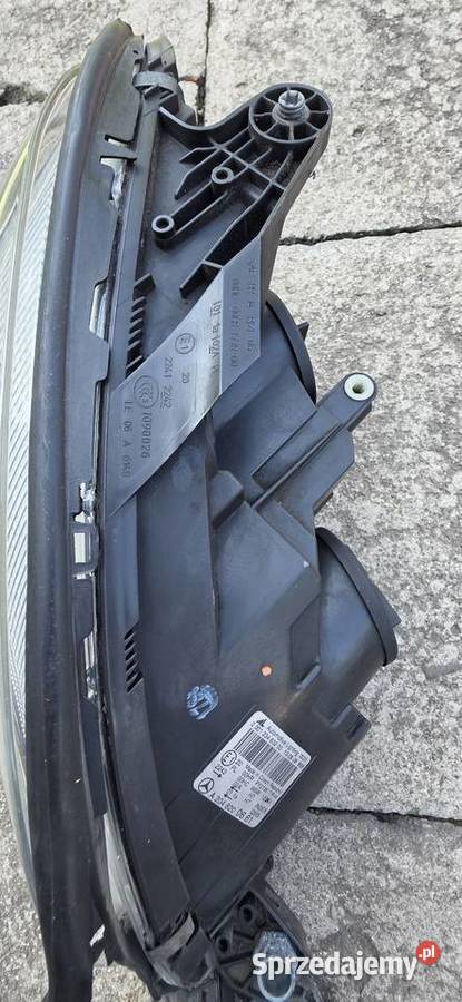 Sprzedam Lampy Przod W204 Mercedes Limanowa