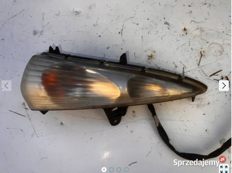 Kierunkowskaz lewy przód Honda SH300i Ostrów Wielkopolski