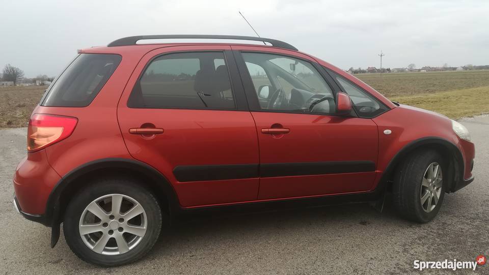Suzuki SX4 Niski przebieg Zadbane Niecenia
