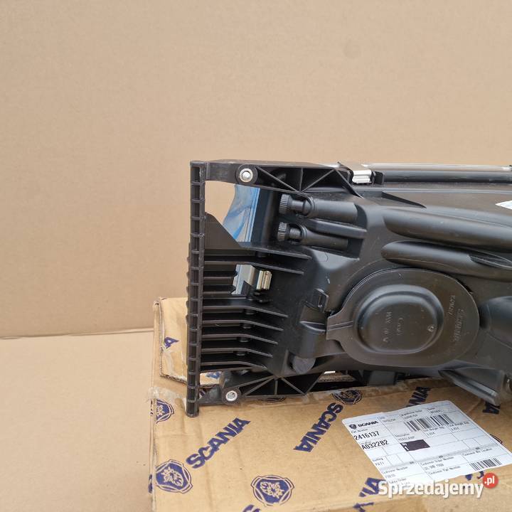 SCANIA R REFLEKTOR LAMPA H7 NOWA ORYGINALNA ciężarowe Bieleń sprzedam