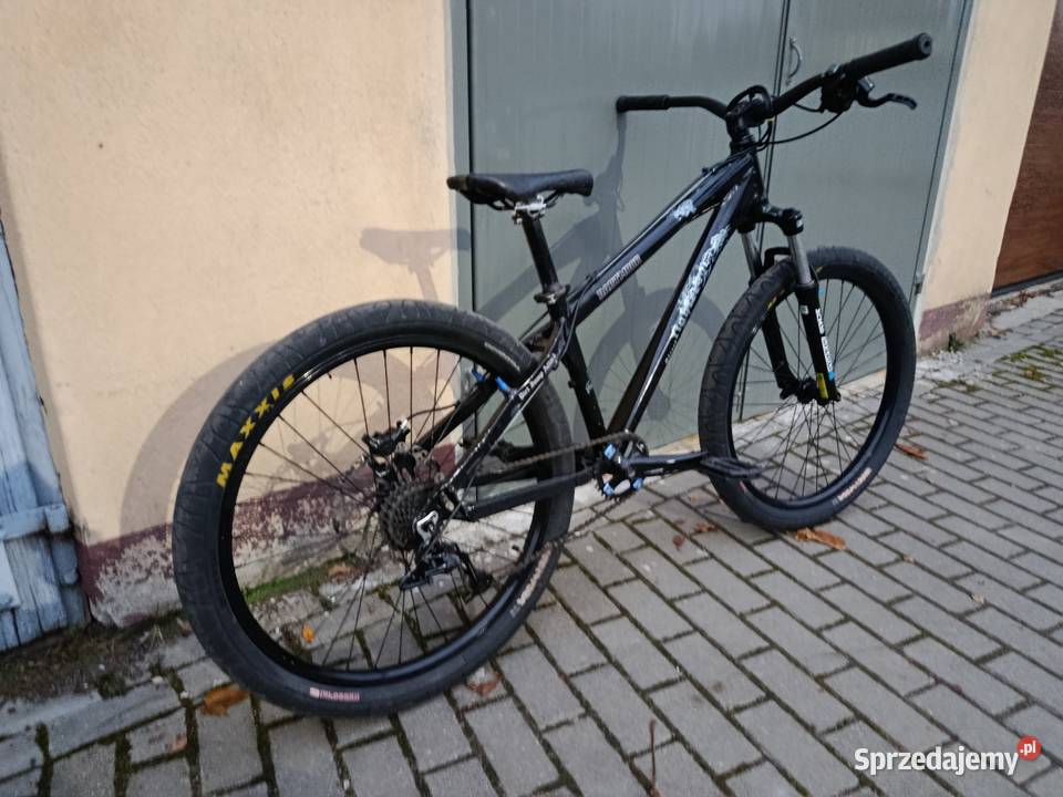 Dartmoor streetfighter 2k14 mtbstuntdhfr kujawsko-pomorskie Szubin