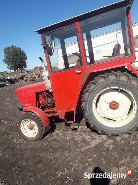 Ciągnik rolniczy Władimirec T25 silnik remoncie