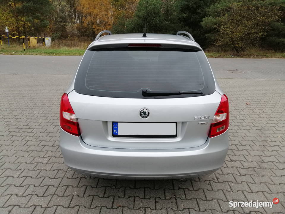Skoda Fabia II Combi 14 16V 85 Zarejestrowany w wielkopolskie Koziegłowy sprzedam