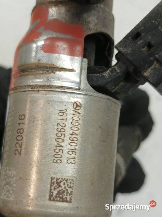 WTRYSKIWACZ ADBLUE 0004901613 20 CDI Rok produkcji 2017