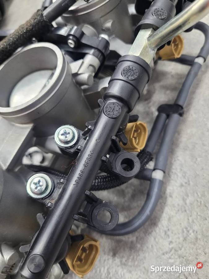 KAWASAKI Z900 Z 900 OEM PRZEPUSTNICE WTRYSKI wielkopolskie