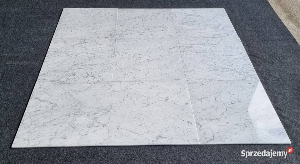 Płytki z marmuru naturalnego Bianco Carrara Bielawa
