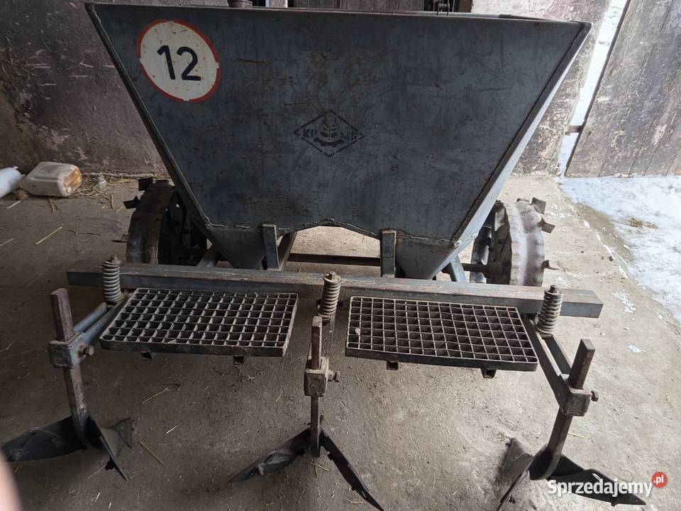 Sadzarka do ziemniaków polska nieuszkodzony Szynkielów