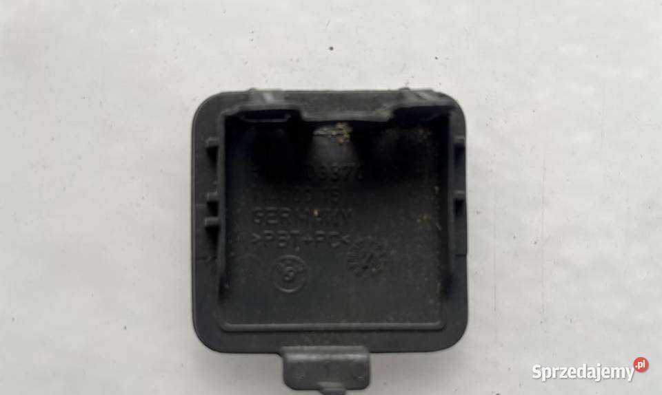 BMW 5 E60 E61 ZAŚLEPKA HAKA ZDERZAKA PRZÓD wielkopolskie Międzychód