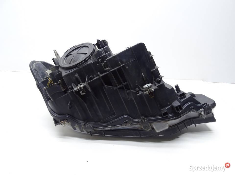 LAMPA REFLEKTOR LEWA LEWY PRZÓD PRZEDNIA BMW F30