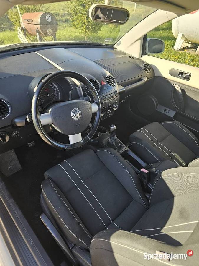 Vw beetle cabrio 16mpi 2009r 2/3 Wałbrzych
