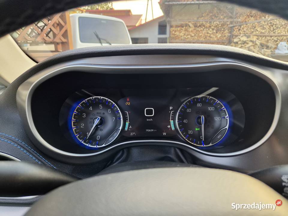 Chrysler pacifica 2021 nieuszkodzony Pacifica Stobierna