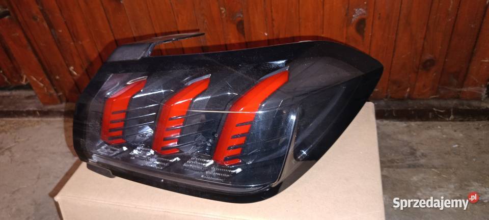 PEUGEOT 208 II LAMPA PRAWA TYŁ LED 9823216680 podkarpackie Krzemienica