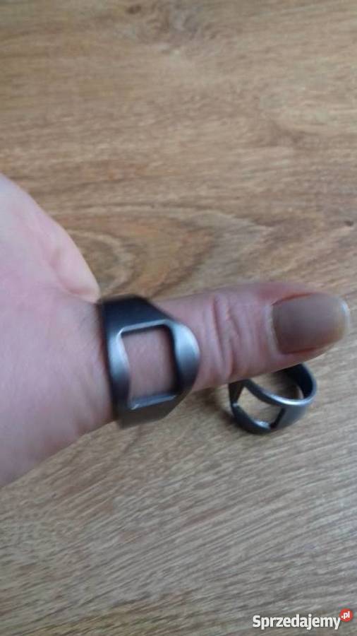 Pierścionek jako otwieracz Akcesoria kuchenne sprzedam