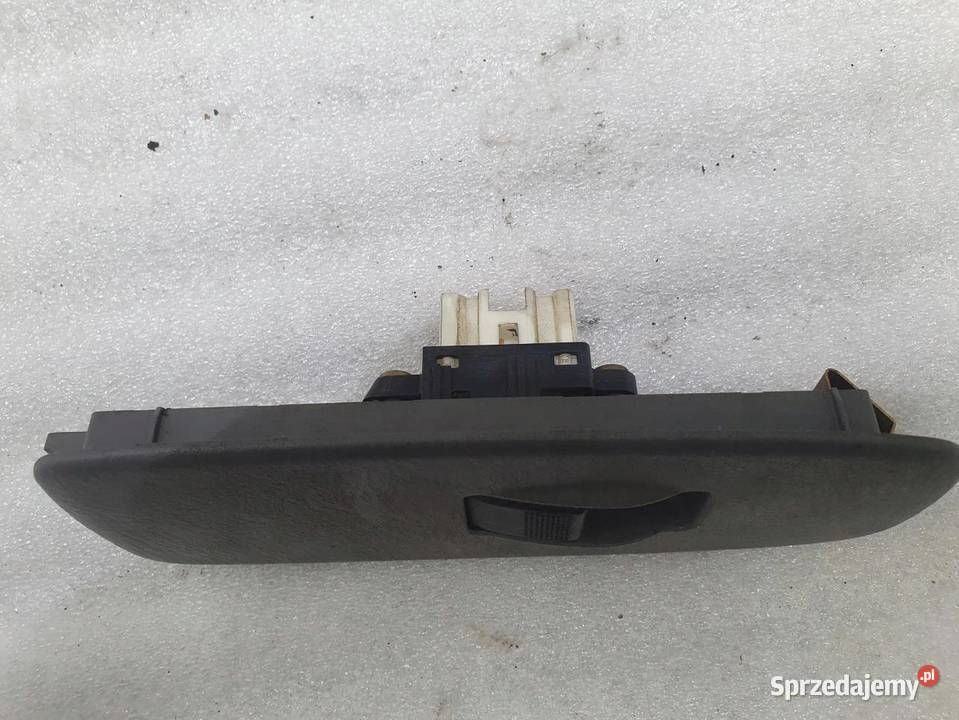 PANEL PRZEŁĄCZNIK SZYB FORD RANGER I LIFT 0306r osobowe sprzedam
