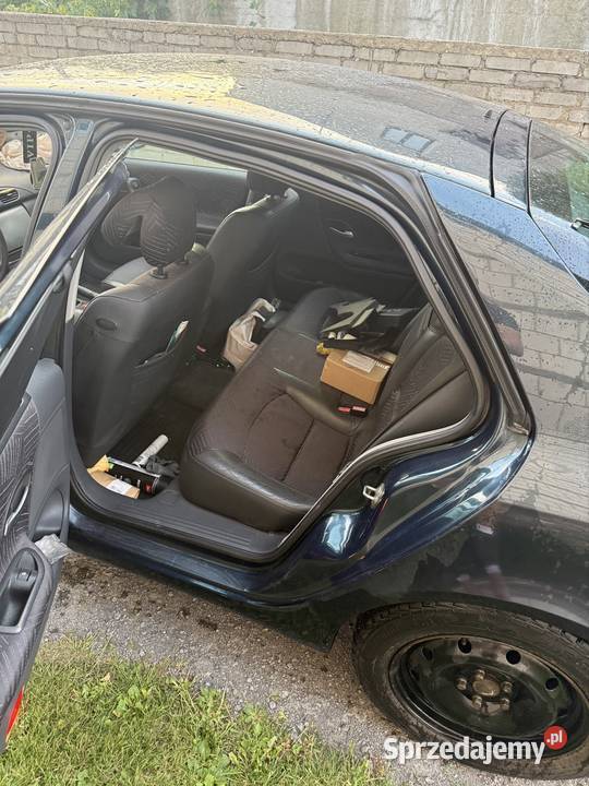 Sprzedam renault laguna 2 18 bg czarny Ostrowiec Świętokrzyski
