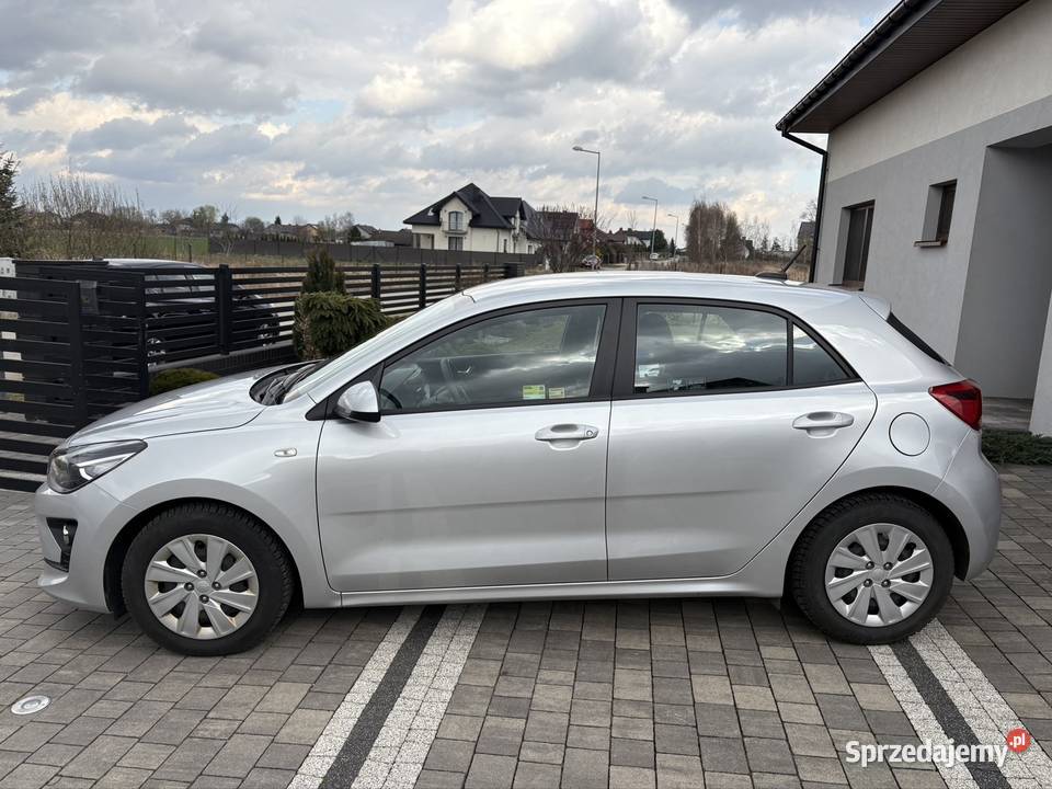 Kia Rio 12m światła do jazdy dziennej Kąty