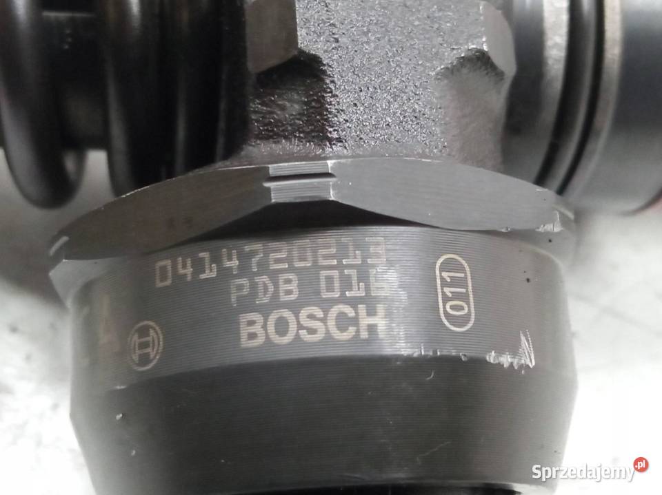 POMPOWTRYSKIWACZ 0414720213 038130073AQ 19 TDI Rok produkcji 2003 sprzedam