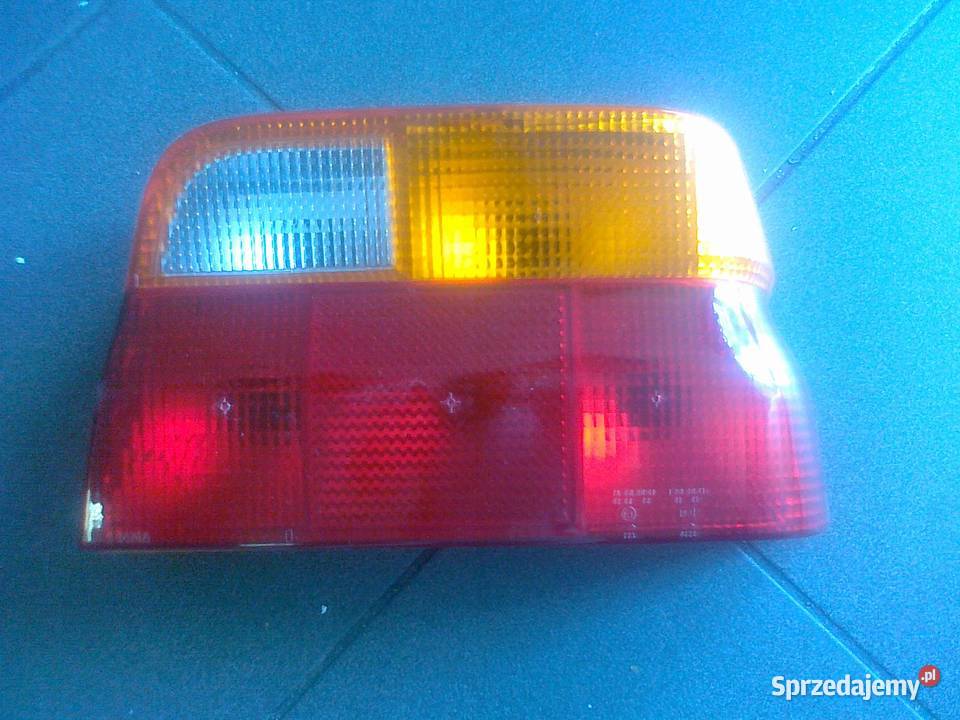 ESCORT 35d92 4d 92 LAMPA TYŁ PRKPLNOWA ARTEB osobowe mazowieckie Pruszków