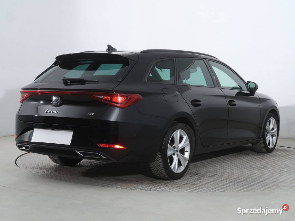 Seat Leon 15 TSI skórzana tapicerka Piaseczno