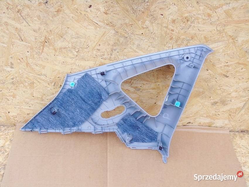 OSŁONA SŁUPKA PRAWY TYŁ SZYBY HYUNDAI I30 I 2010