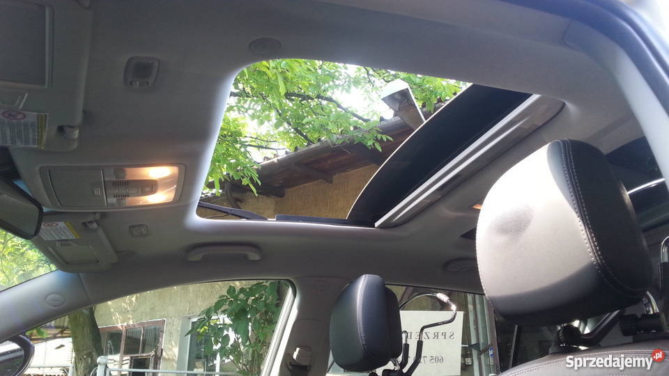 Kia Sportage 17 tdci szklany dach skóra 2012r szary Częstochowa