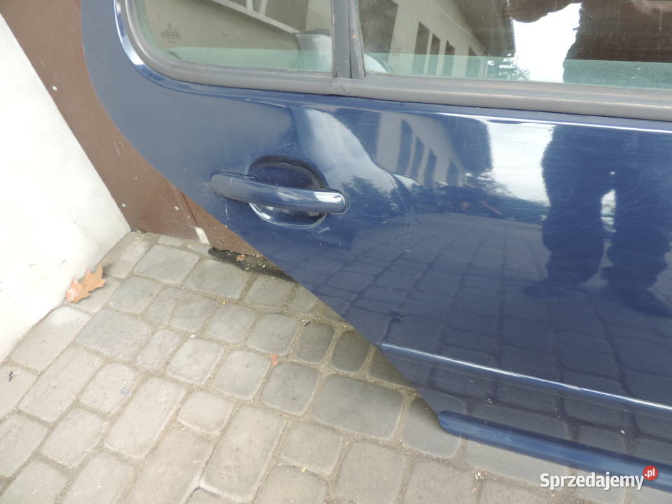 VOLKSWAGEN GOLF 4 IV 5D DRZWI PRAWY TYŁ małopolskie Nowy Sącz