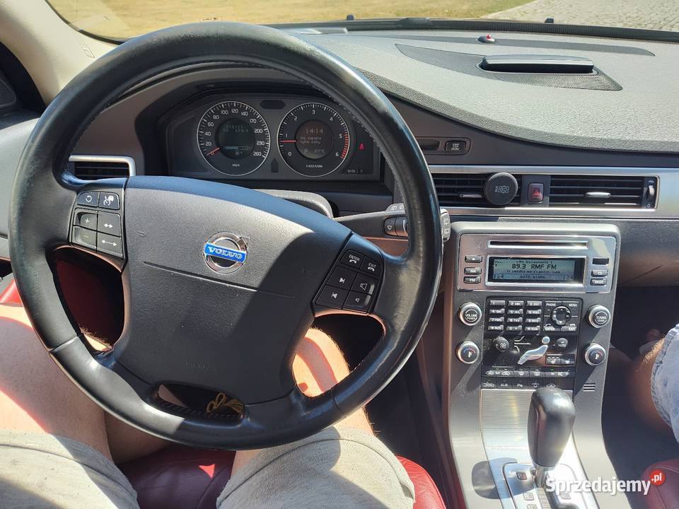 Volvo V70 24D5 absolutny full Turka