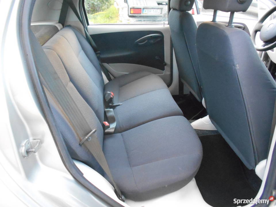 Fiat Punto 12 8V biały środek 2004r KLIMA Zdrowy poduszka powietrzna Iwkowa sprzedam