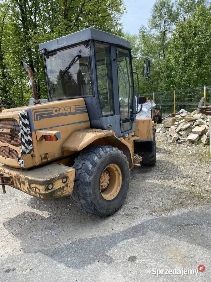 Ładowarka kołową case 221b Koparko ładowarki