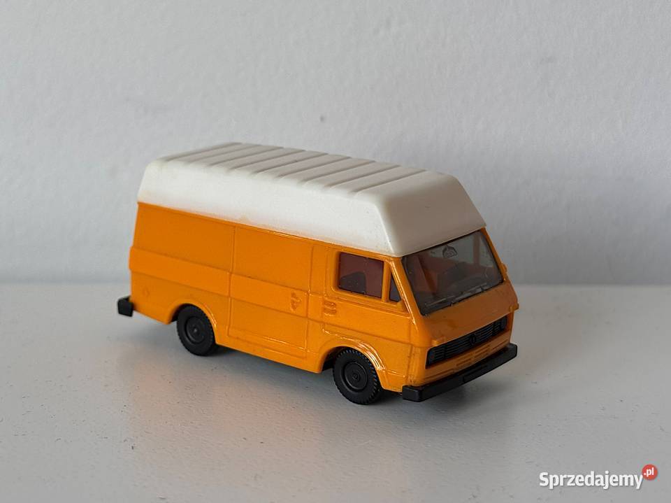 Herpa VW LT 28 wysoki dach 19751995 Warszawa