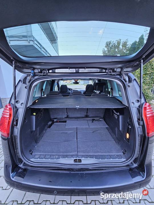 Peugeot 5008 LPG Rok produkcji 2010 Jabłonna