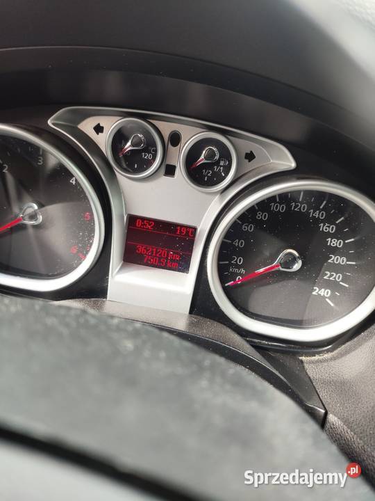 Ford Kuga mk1 4x4 20tdci manual czarny Fałków sprzedam