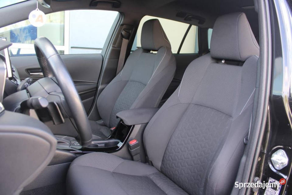 Toyota Corolla 2022r Carplay Podgrz Fotele 124700km małopolskie Kraków