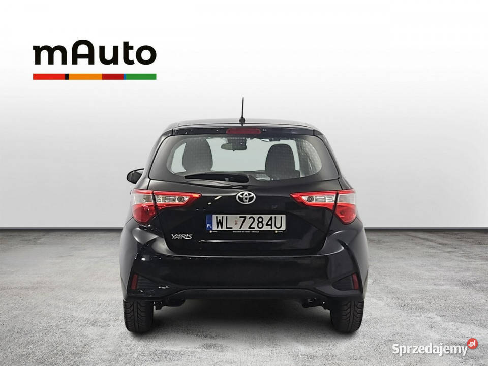 Toyota Yaris 15 Active Z Polskiego Salonu Warszawa