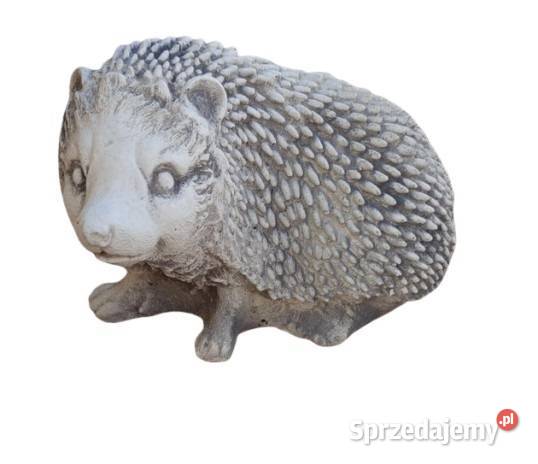 FIGURKA OGRODOWA betonowa rzeźba JEŻ Z57 Nysa