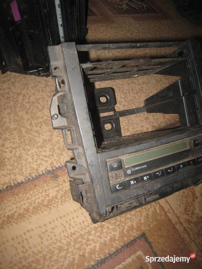 Ramka konsoli centralnej kokpitu radia panelu Uchwyty fabryczne sprzedam