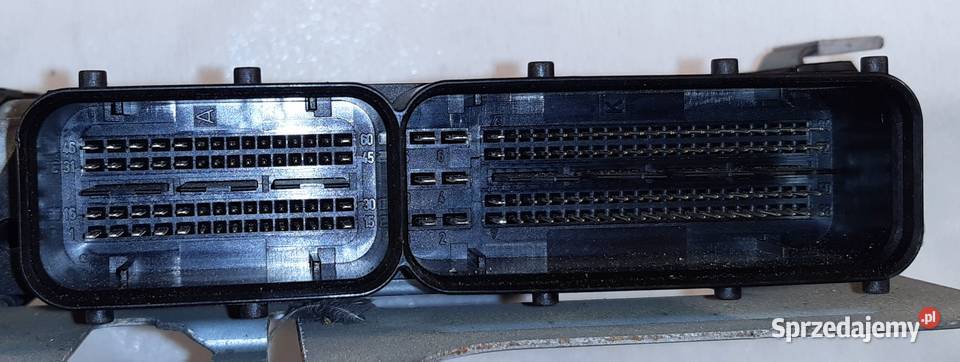 KOMPUTER STEROWNIK SILNIKA VW TOURAN 19 TDI Mielęcin