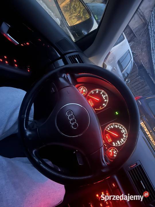 Audi A4 B6 190koni s line doinwestowany LPG elektryczne szyby Samochody osobowe Katowice